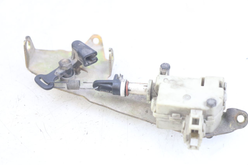 photo de MOTOR DEKSEL OPENING PIAGGIO X9 EVOLUTION 125 (2003 - 2007) - Andere kijkhoek