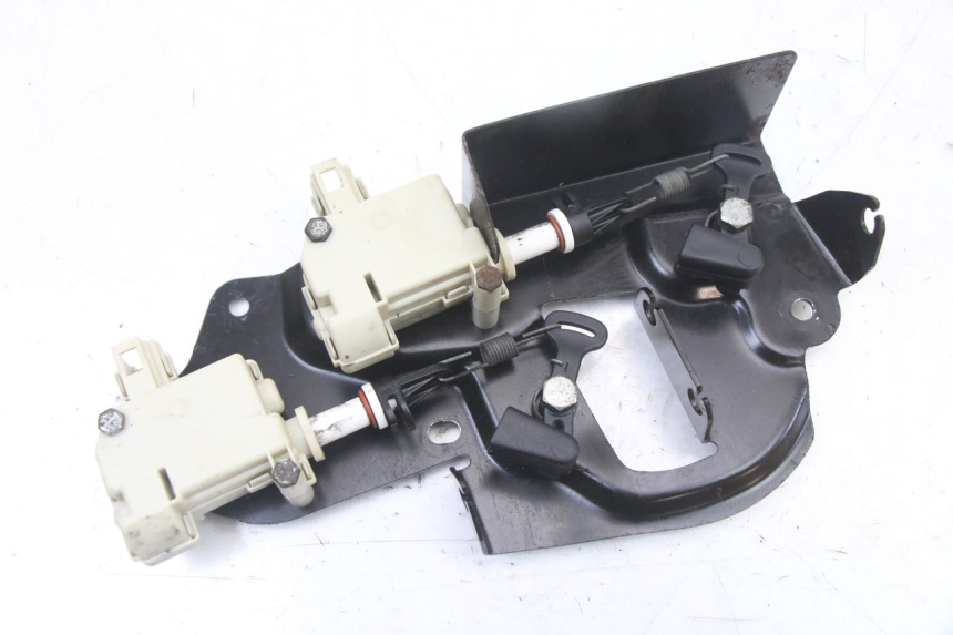 photo de MOTOR DEKSEL OPENING PIAGGIO XEVO - X EVO 125 (2007 - 2017) - Hoofdaanzicht