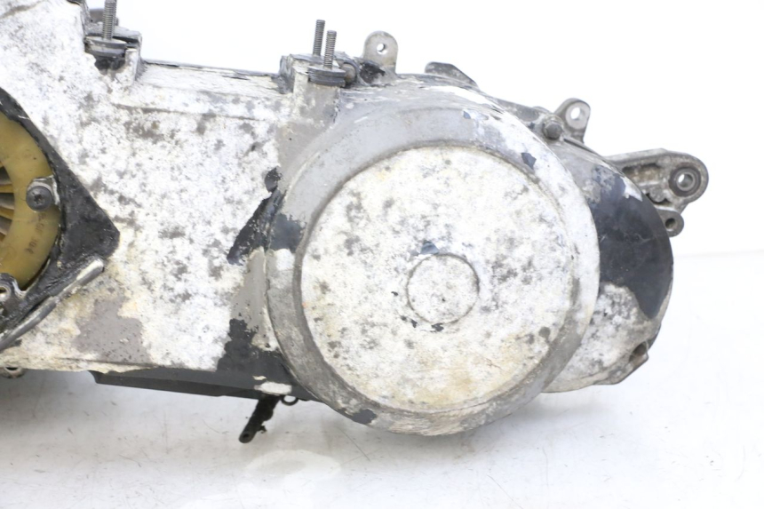 photo de MOTOR PEUGEOT SATELIS COMPRESSOR K15 125 (2006 - 2009) - Staat van het oppervlak