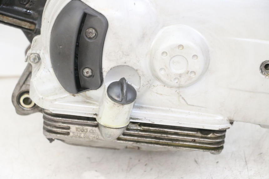 photo de MOTOR PIAGGIO BEVERLY 125 (1998 - 2005) - Bevestigingspunten