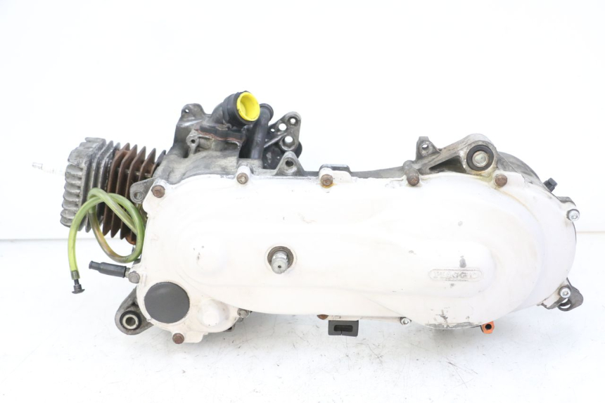 photo de MOTOR PIAGGIO VESPA LX 2T 50 (2005 - 2013) - Hoofdaanzicht