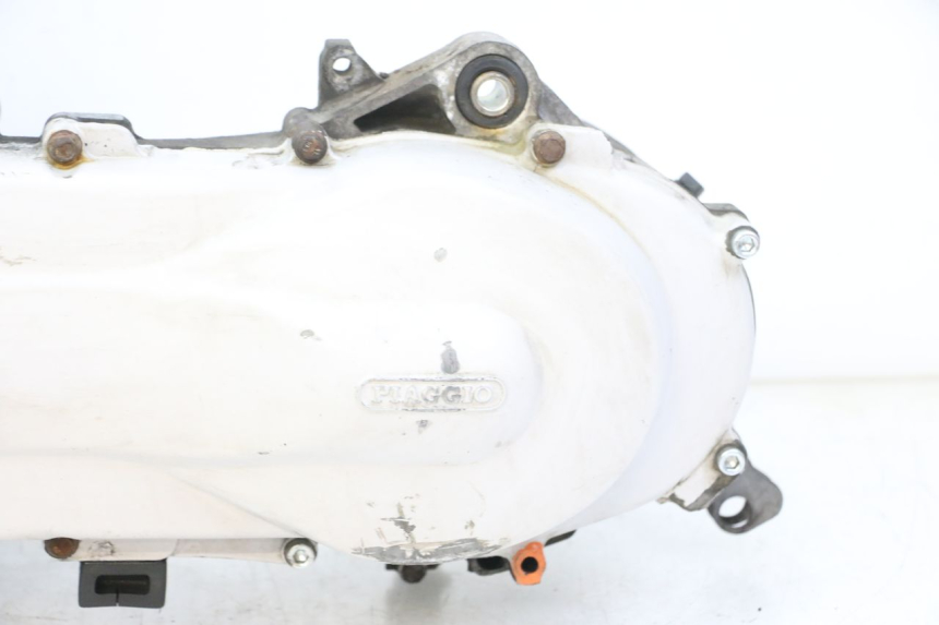photo de MOTOR PIAGGIO VESPA LX 2T 50 (2005 - 2013) - Focus op structuur