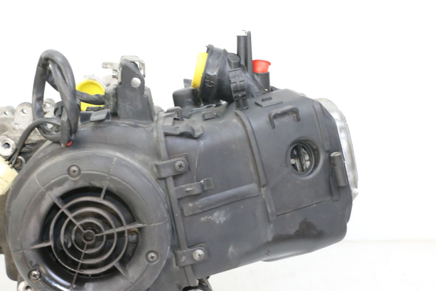 photo de MOTOR PIAGGIO VESPA LX IE 125 (2010 - 2012) - Detailaanzicht