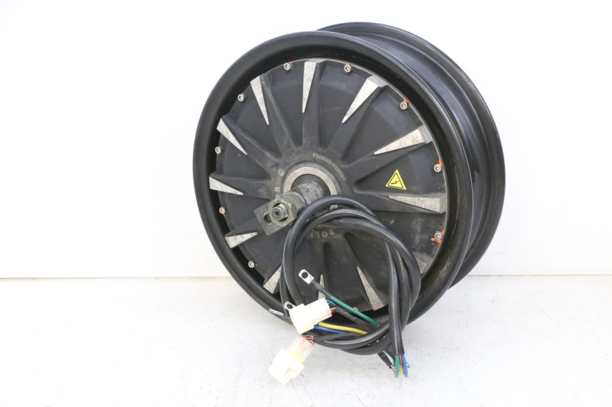 photo de MOTOR EFUN PUSA 1 - Hoofdaanzicht