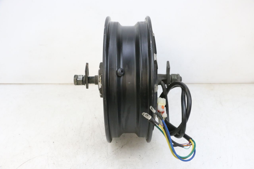 photo de MOTOR EFUN PUSA 1 - Detail van het onderdeel