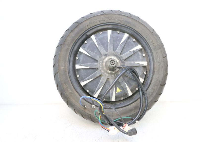 photo de MOTOR EFUN PUSA 1 - Andere kijkhoek