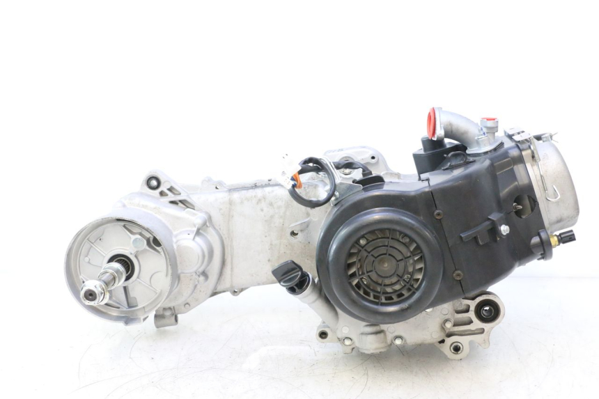 photo de MOTOR JM MOTORS R-MAX TECH 50 (2024 - 2026) - Visuele inspectie