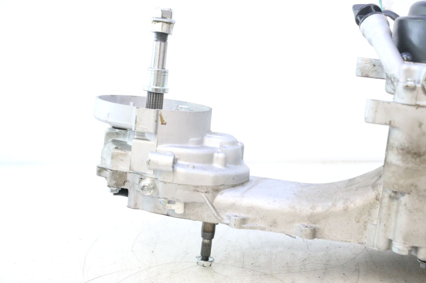 photo de MOTOR JM MOTORS R-MAX TECH 50 (2024 - 2026) - Overzicht