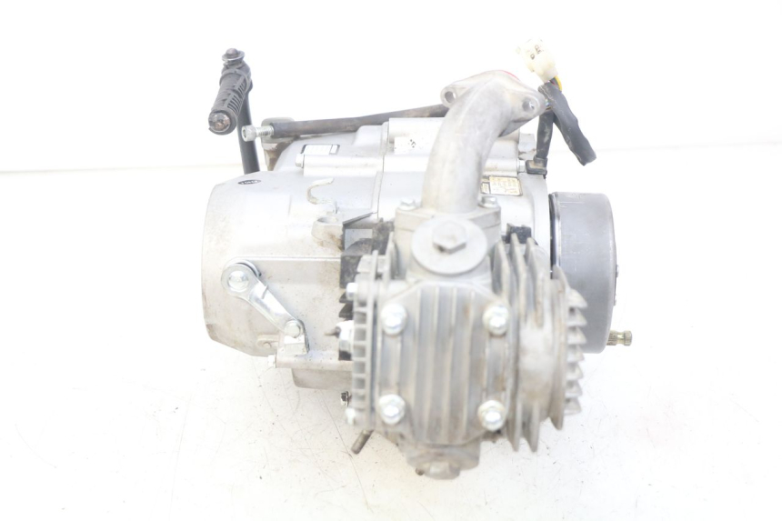 photo de MOTOR APOLLO RFZ 125 - Staat van het oppervlak