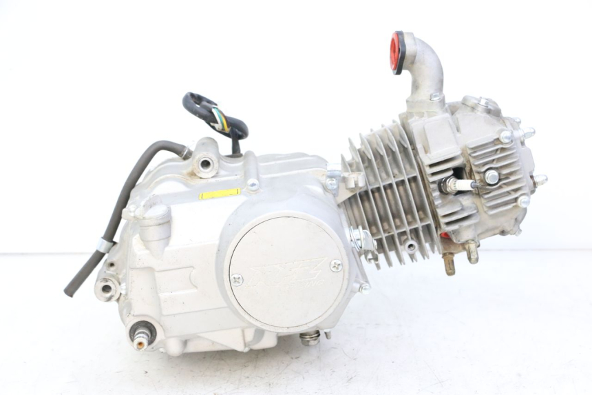 photo de MOTOR APOLLO RFZ 125 - Productaanzicht