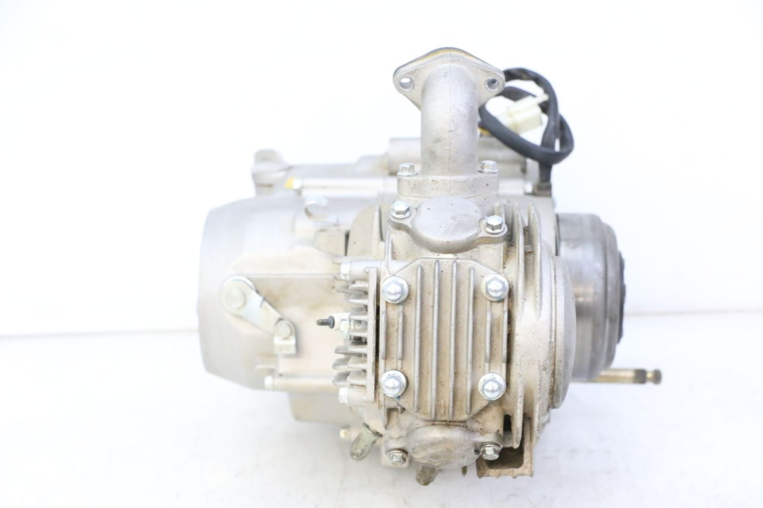 photo de MOTOR APOLLO RFZ 125 - Kenmerkende details
