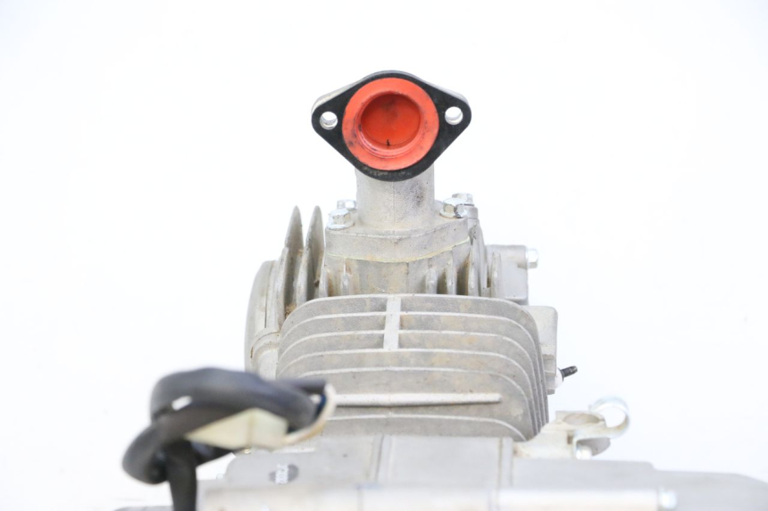 photo de MOTOR APOLLO RFZ 125 - Staat van het oppervlak