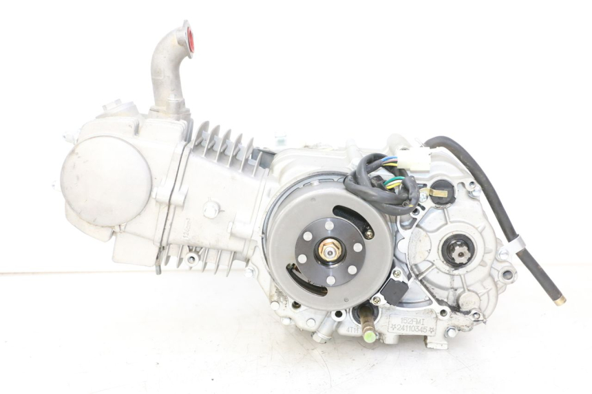photo de MOTOR APOLLO RFZ 125 - Hoofdaanzicht
