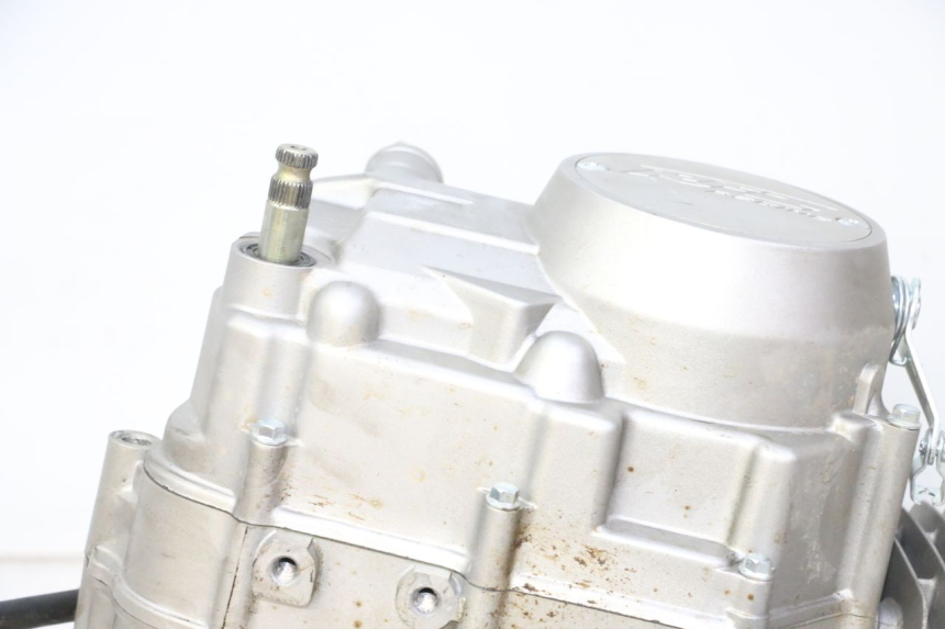 photo de MOTOR APOLLO RFZ 125 - Detail van het onderdeel