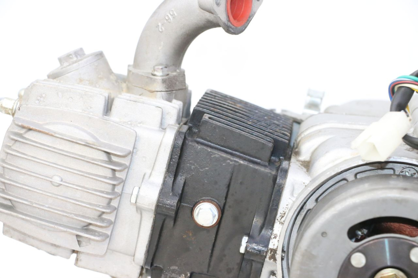 photo de MOTOR APOLLO RFZ 125 - Visuele inspectie