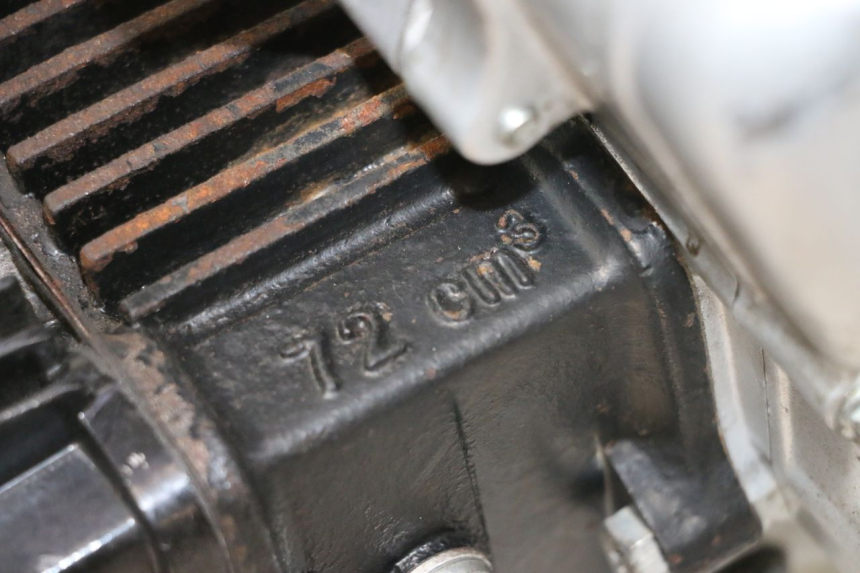photo de MOTOR YAMASAKI ROADSTER 50 (2013 - 2018) - Zoom op gebruiksstaat