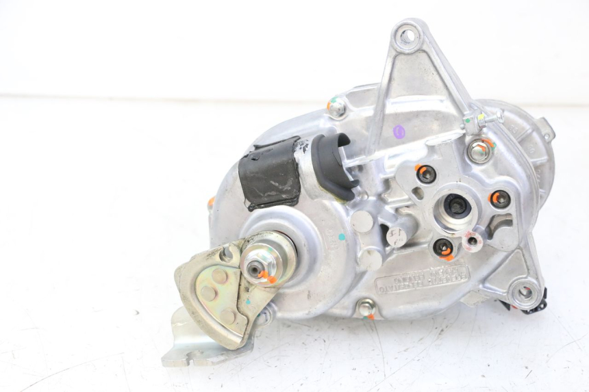 photo de ROLL LOCK MOTOR PIAGGIO MP3 HPE 310 (2024 - 2025) - Detail van het onderdeel