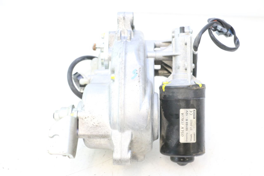 photo de ROLL LOCK MOTOR PIAGGIO MP3 HPE 530 (2022 - 2026) - Aanvullende foto