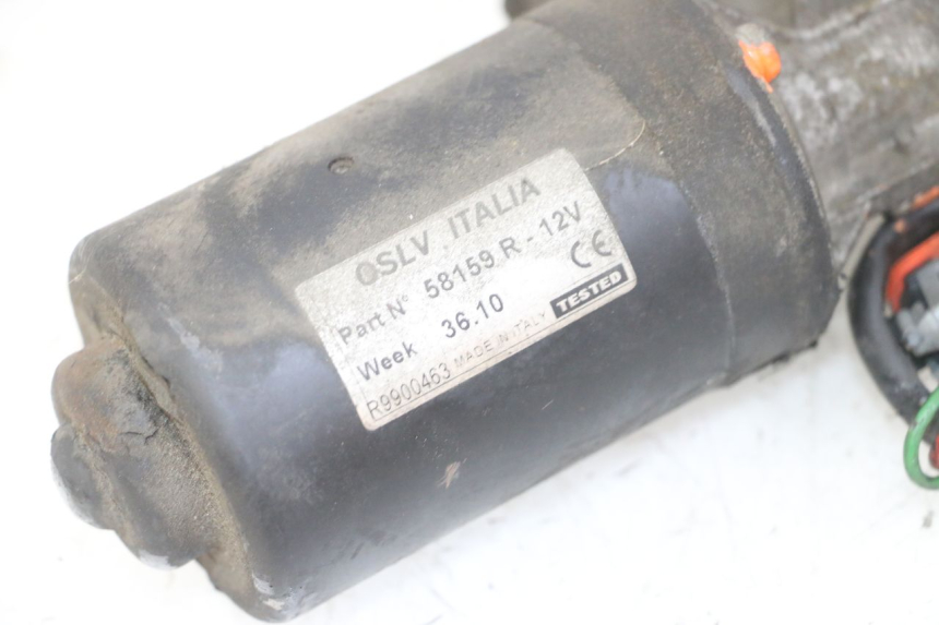 photo de ROLL LOCK MOTOR PIAGGIO MP3 LT 400 (2007 - 2012) - Technische close-up