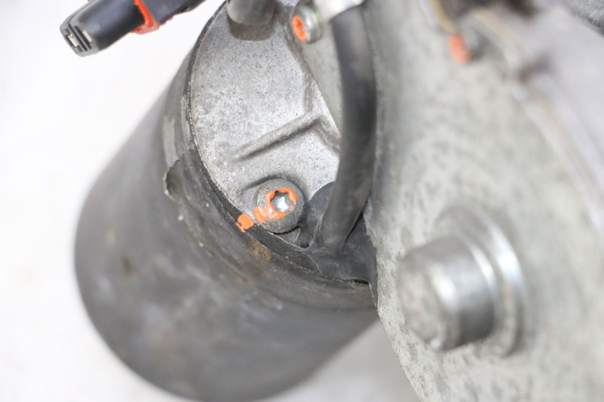 photo de ROLL LOCK MOTOR PIAGGIO MP3 LT 300 (2010 - 2016) - Detailaanzicht