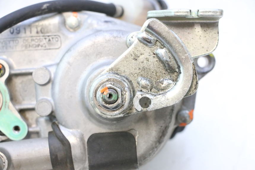 photo de ROLL LOCK MOTOR PIAGGIO MP3 LT 300 (2010 - 2016) - Detailaanzicht
