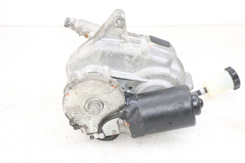photo de ROLL LOCK MOTOR PIAGGIO MP3 RL 250 (2006 - 2010) - Bevestigingspunten