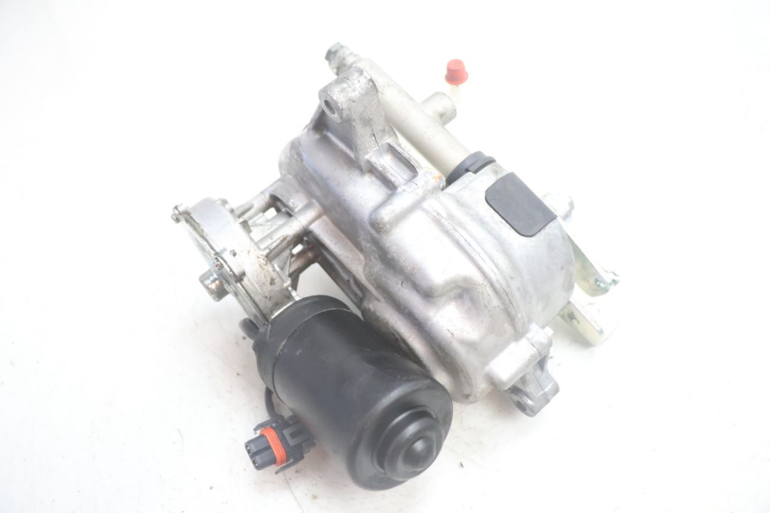 photo de ROLL LOCK MOTOR PIAGGIO MP3 125 (2006 - 2014) - Staat van het oppervlak