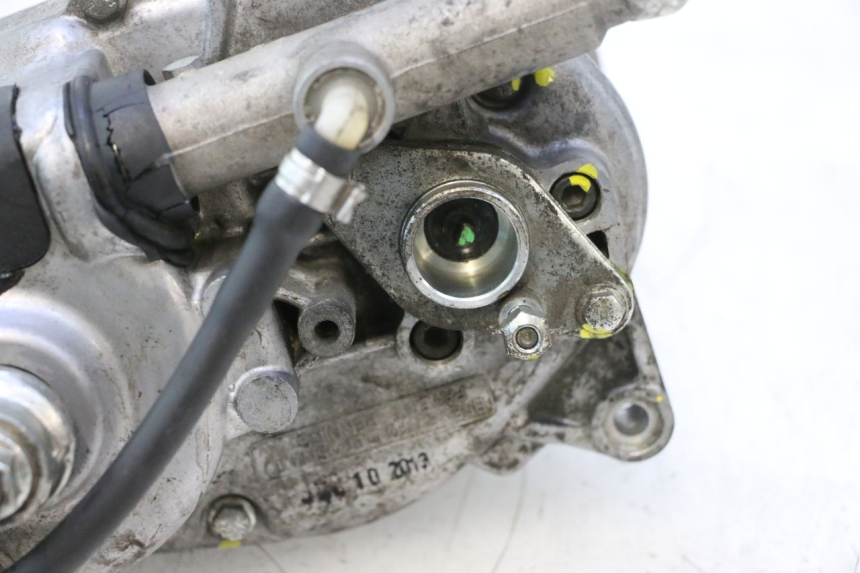 photo de ROLL LOCK MOTOR PIAGGIO MP3 500 (2011 - 2015) - Focus op structuur