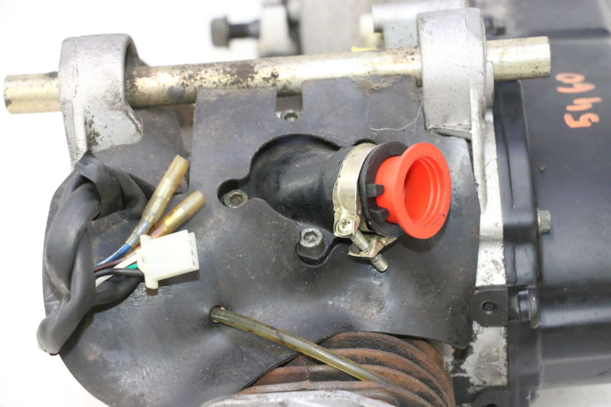 photo de MOTOR TNT MOTOR ROMA 10' 2T 50 (2011 - 2018) - Zoom op componenten