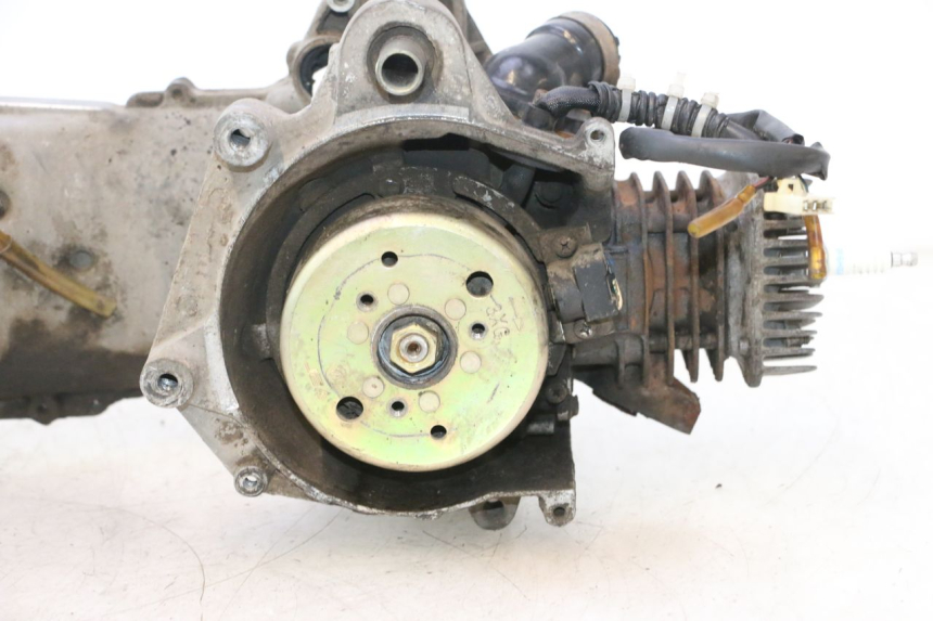 photo de MOTOR TNT MOTOR ROMA 10' 2T 50 (2011 - 2018) - Profielaanzicht