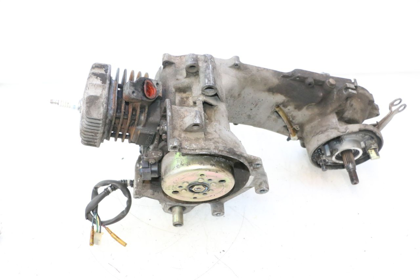 photo de MOTOR TNT MOTOR ROMA 10' 2T 50 (2011 - 2018) - Andere kijkhoek