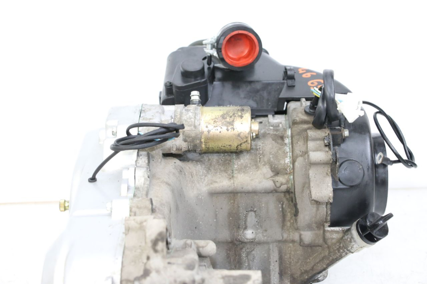 photo de MOTOR TNT MOTOR ROMA 10' 4T 50 (2019 - 2022) - Technische close-up
