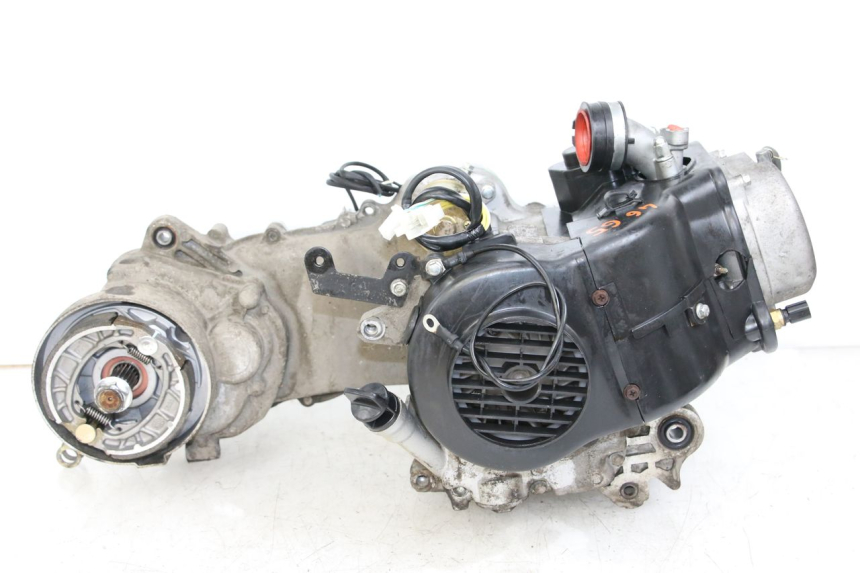 photo de MOTOR TNT MOTOR ROMA 10' 4T 50 (2019 - 2022) - Staat van het oppervlak