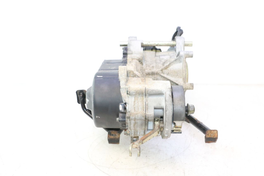 photo de MOTOR TNT MOTOR ROMA 12' 2T 50 (2007 - 2018) - Zoom op componenten