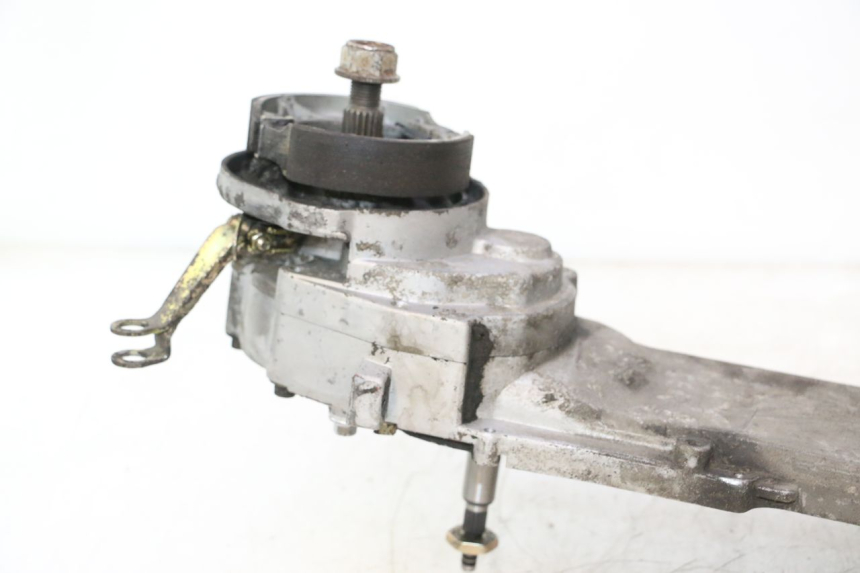 photo de MOTOR KEEWAY RY6 2T 50 (2011 - 2019) - Andere kijkhoek