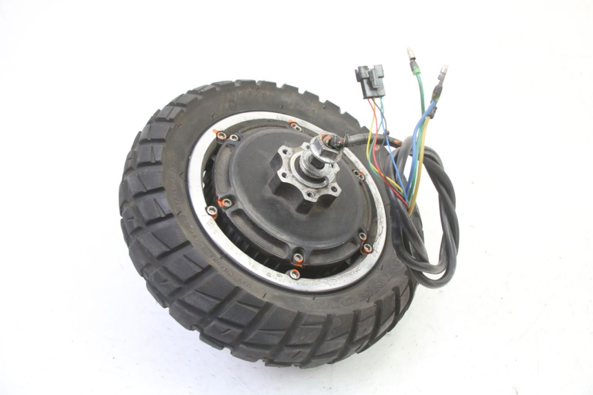 photo de MOTOR HERO S10 1 - Hoofdaanzicht