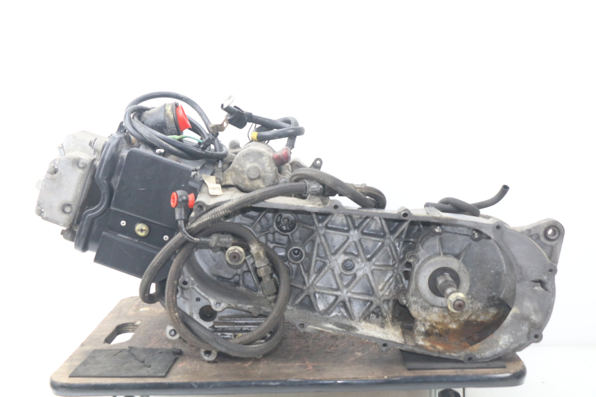 photo de MOTOR DAELIM S2 125 (2006 - 2007) - Hoofdaanzicht