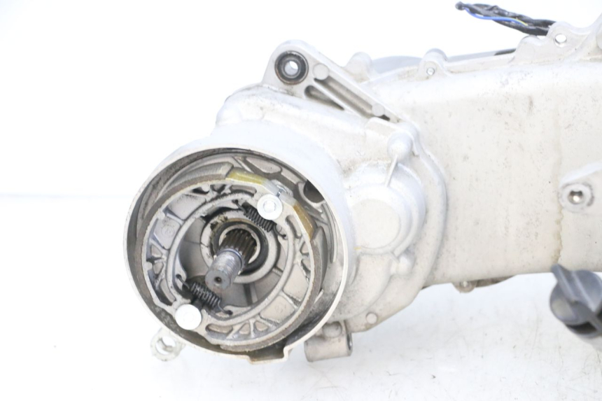 photo de MOTOR JM MOTORS SANTANA EVO 50 (2024 - 2026) - Zoom op componenten