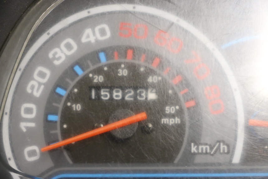 photo de MOTOR JM MOTORS SANTANA 50 (2014 - 2023) - Bevestigingspunten