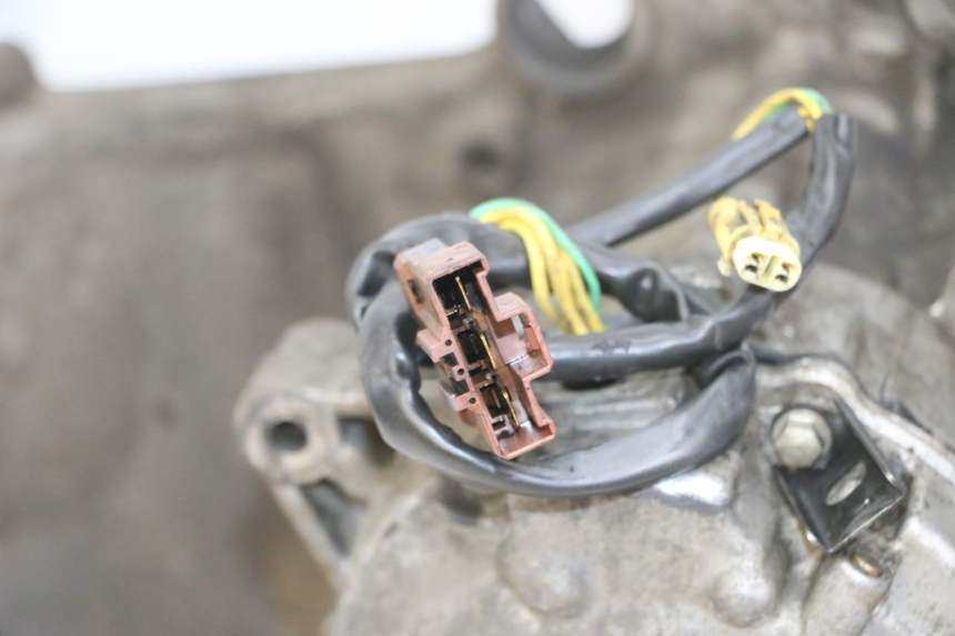 photo de MOTOR PEUGEOT SATELIS COMPRESSOR K15 125 (2006 - 2009) - Andere kijkhoek