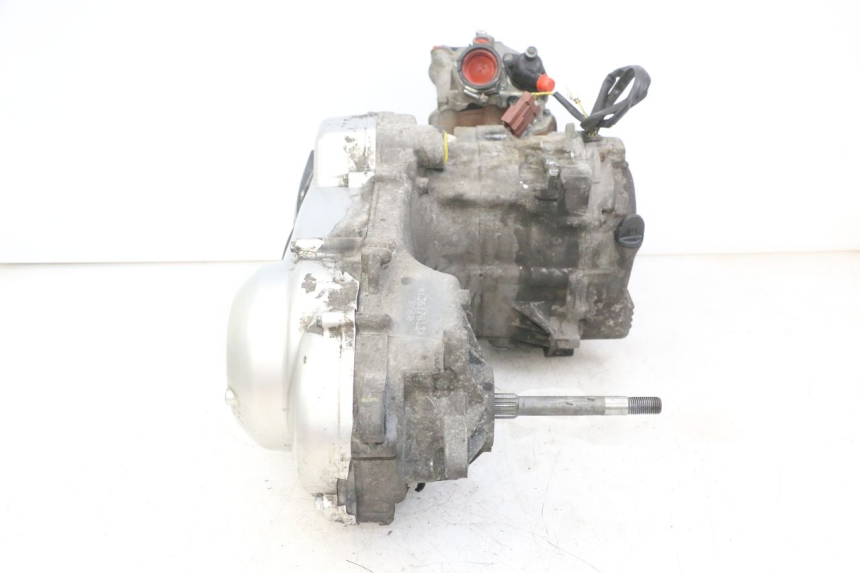 photo de MOTOR PEUGEOT SATELIS 125 (2013 - 2018) - Bevestigingspunten