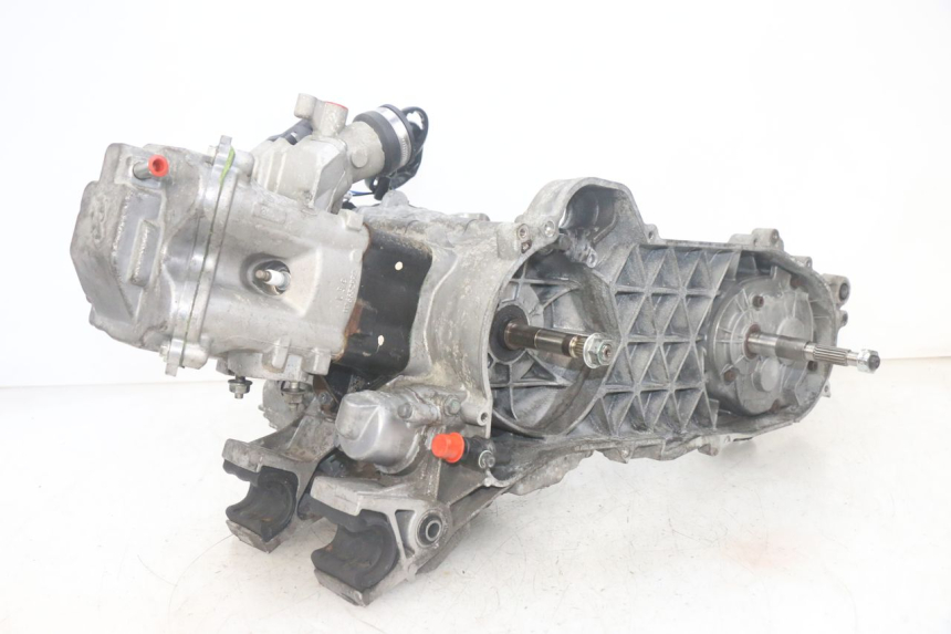 photo de MOTOR PEUGEOT SATELIS 125 (2013 - 2018) - Focus op structuur