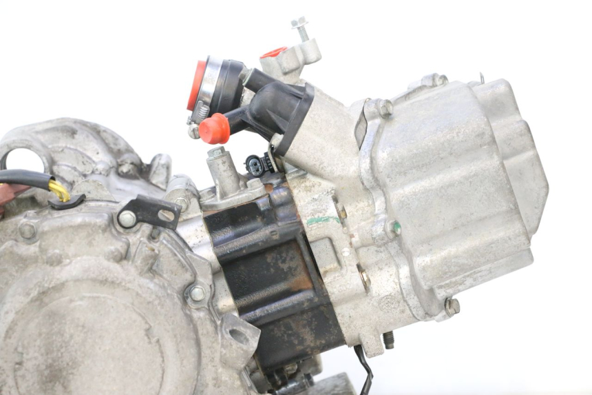 photo de MOTOR PEUGEOT SATELIS 125 (2013 - 2018) - Zoom op componenten