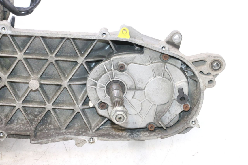 photo de MOTOR PEUGEOT SATELIS 125 (2013 - 2018) - Andere kijkhoek