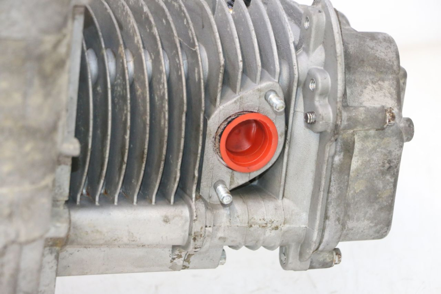 photo de MOTOR FYM SCOOTERONE 125 (2006 - 2008) - Bevestigingspunten