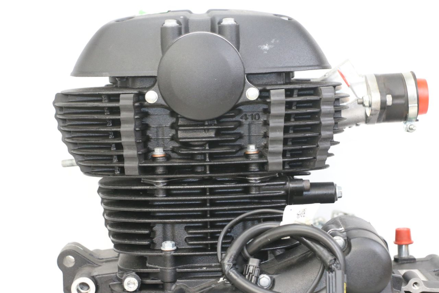 photo de MOTOR ROYAL ENFIELD SCRAM 411 (2022 - 2024) - Focus op structuur