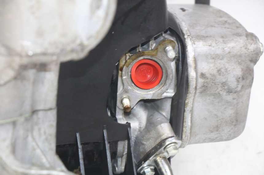 photo de MOTOR HONDA SCV LEAD 100 (2003 - 2007) - Detail van het onderdeel