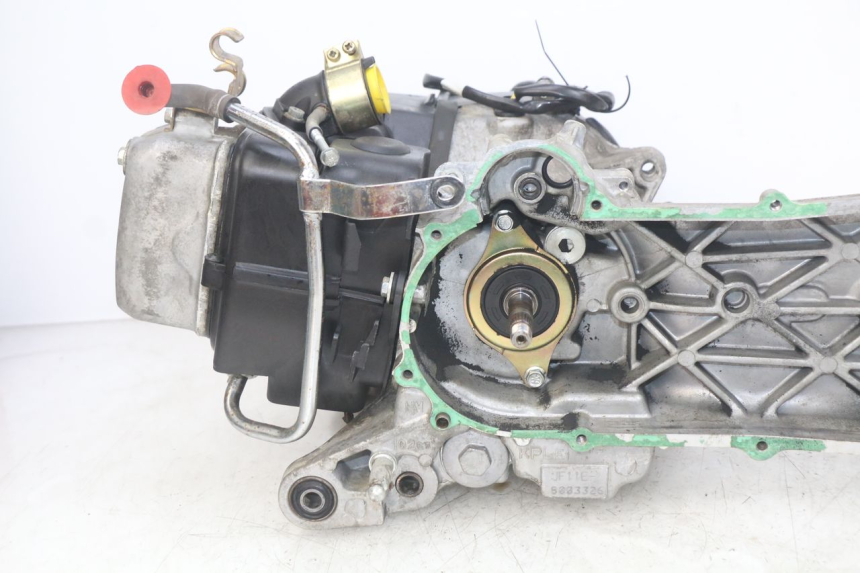 photo de MOTOR HONDA SCV LEAD 100 (2003 - 2007) - Zoom op componenten