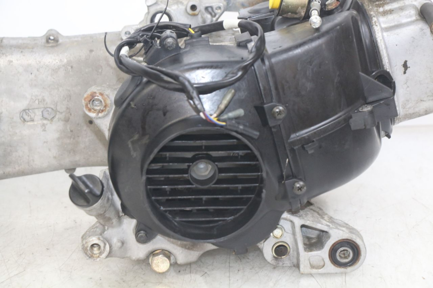 photo de MOTOR HONDA SCV LEAD 100 (2003 - 2007) - Gecontroleerd onderdeel