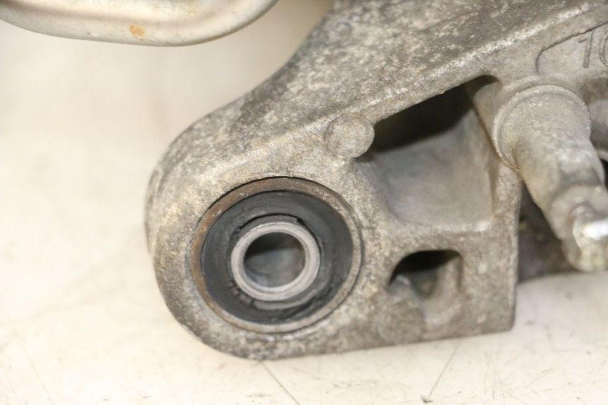 photo de MOTOR HONDA SCV LEAD 100 (2003 - 2007) - Zoom op gebruiksstaat